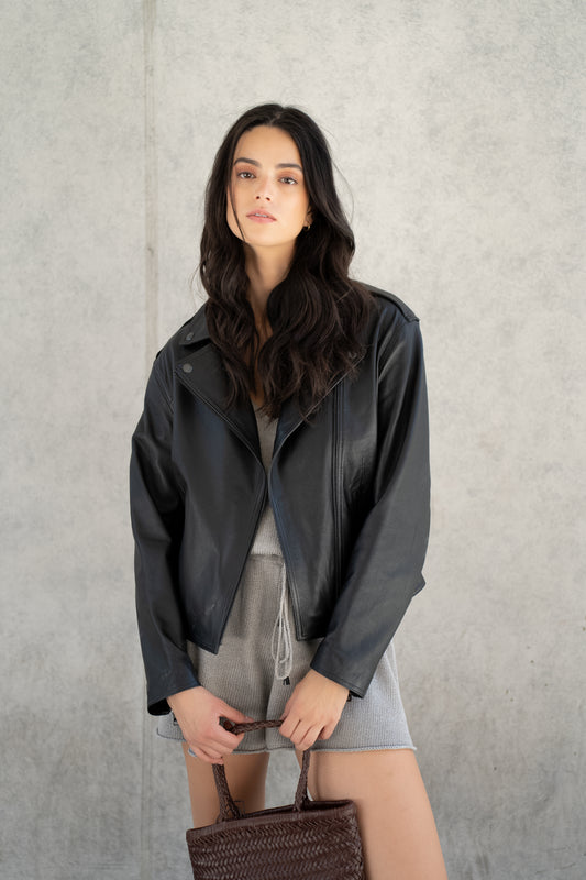 Biker de cuero Fénix negra